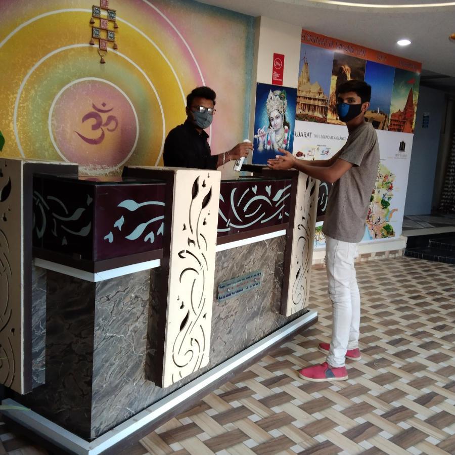 Shree Hotel Shivdhara Somnāth Exterior foto